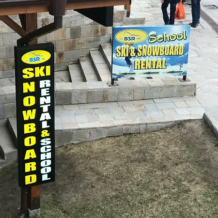 Apartment Gondola Flat Number 5 *