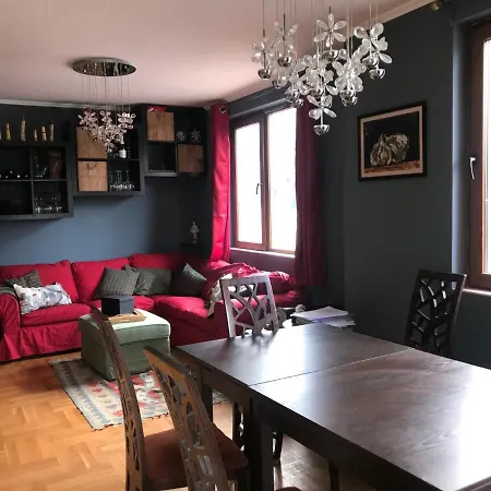 Апартаменты Gondola Flat Number 5 *