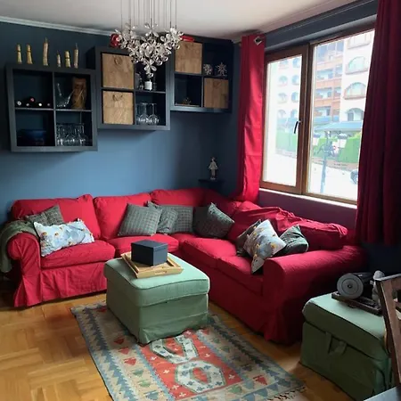 Gondola Flat Number 5 Appartement