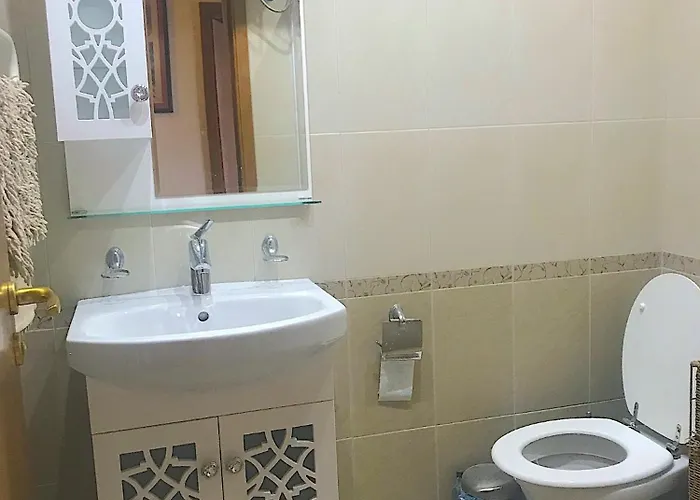 Gondola Flat Number 5 Apartment *