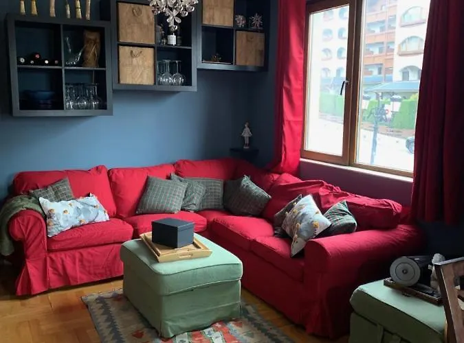 Gondola Flat Number 5 Apartment