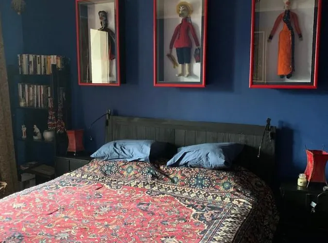 Gondola Flat Number 5 * بانسكو